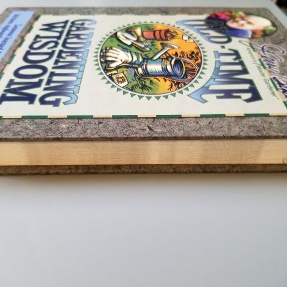 Jerry Baker's Old time gardening wisdom hardcover book - Picture 4 of 6